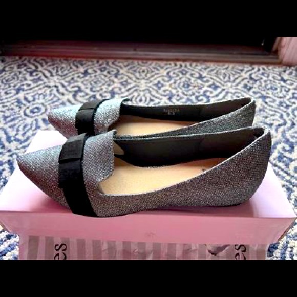 Black bow and Gray with sparkles flat shoes for woman  - size 6.5 - Picture 2 of 6